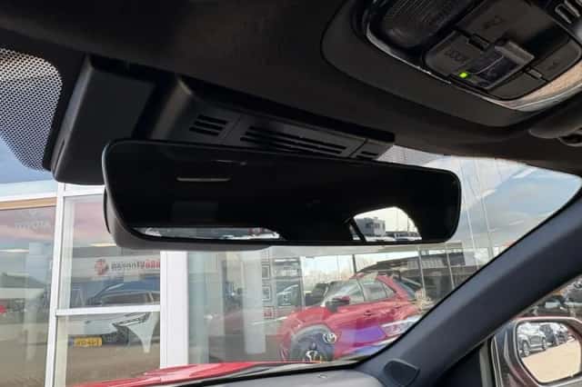 Toyota Yaris Cross (2026) thumbnail 27