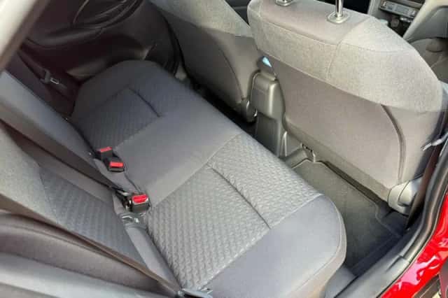 Toyota Yaris Cross (2026) thumbnail 32
