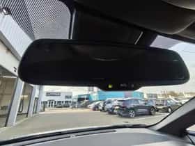 Toyota C-HR (2019) thumbnail 26