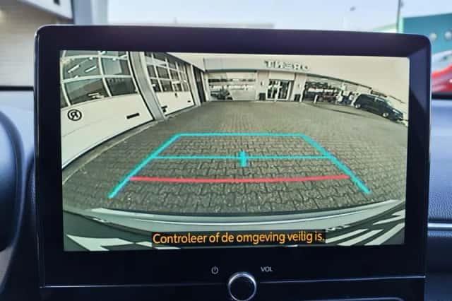 Toyota Yaris Cross (2026) thumbnail 15