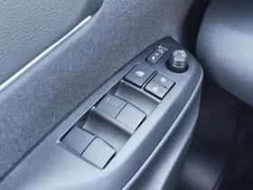 Toyota Yaris Cross (2026) thumbnail 21