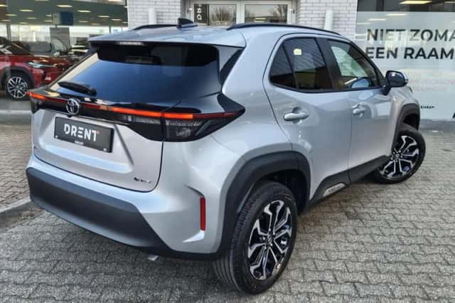 Toyota Yaris Cross (2026) thumbnail 4
