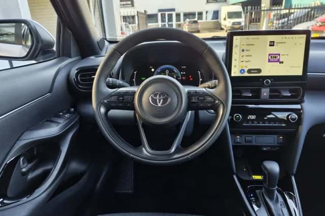Toyota Yaris Cross (2026) thumbnail 8