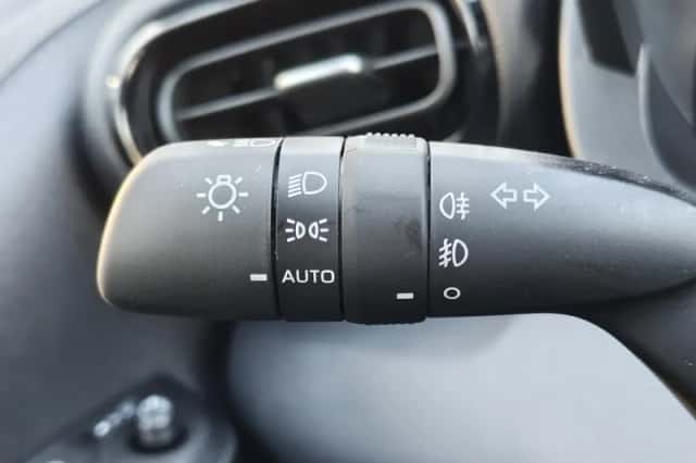 Toyota Yaris Cross (2026) thumbnail 10