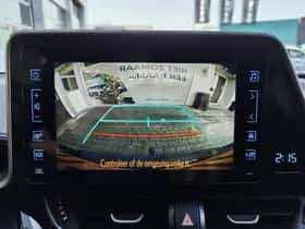 Toyota C-HR (2020) thumbnail 19