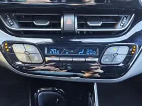 Toyota C-HR (2020) thumbnail 20