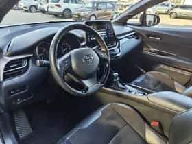 Toyota C-HR (2020) thumbnail 29
