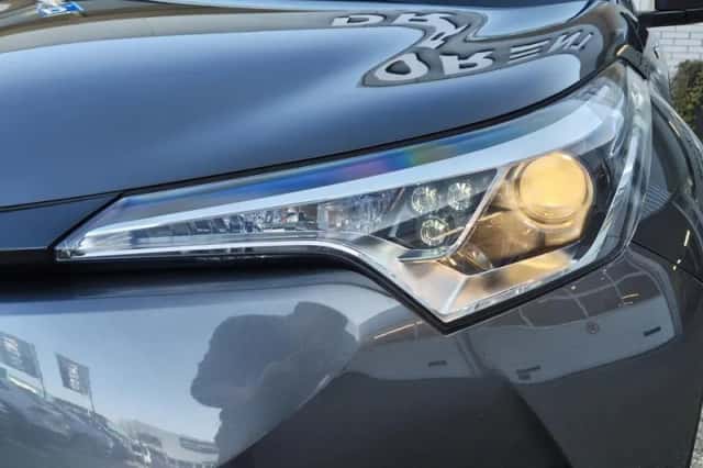 Toyota C-HR (2020) thumbnail 37