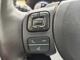 Lexus NX (2018) thumbnail 14