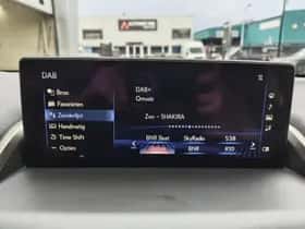 Lexus NX (2018) thumbnail 18
