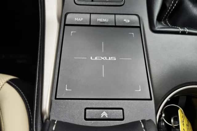 Lexus NX (2018) thumbnail 27
