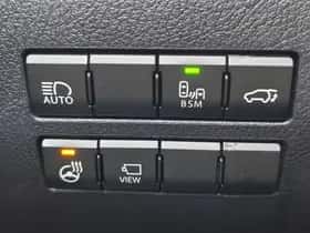 Lexus NX (2018) thumbnail 30