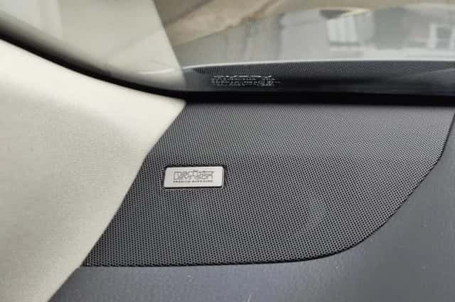 Lexus NX (2018) thumbnail 32