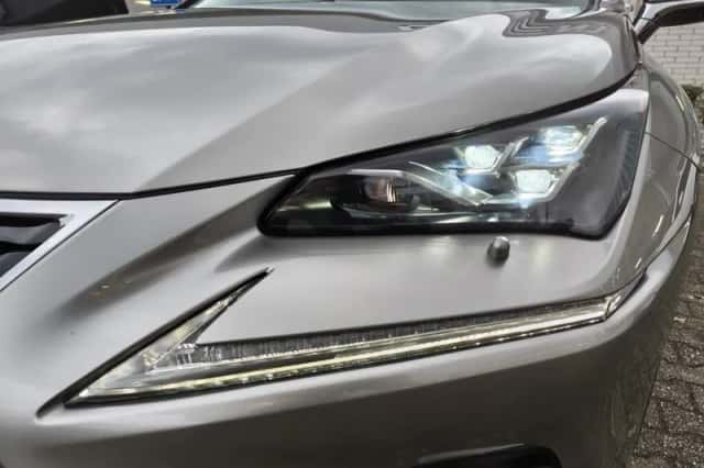Lexus NX (2018) thumbnail 46