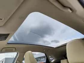 Lexus NX (2018) thumbnail 8