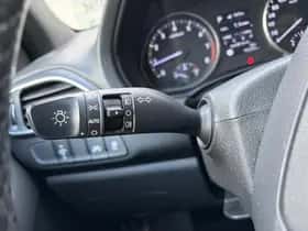Hyundai i30 (2018) thumbnail 13