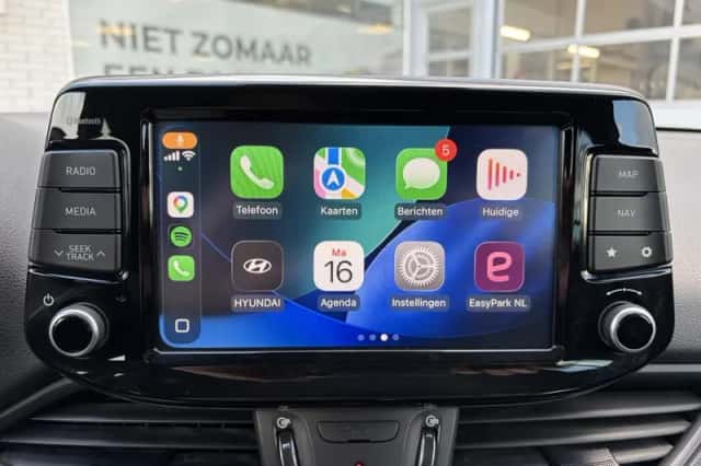 Hyundai i30 (2018) thumbnail 22