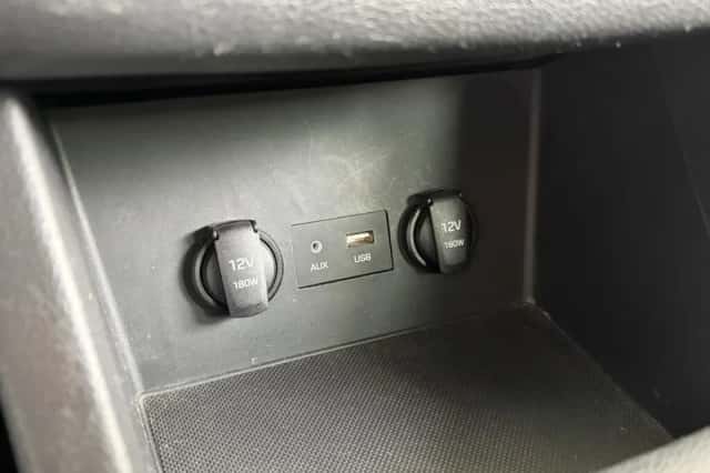 Hyundai i30 (2018) thumbnail 24