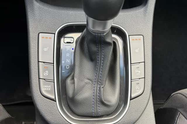 Hyundai i30 (2018) thumbnail 25