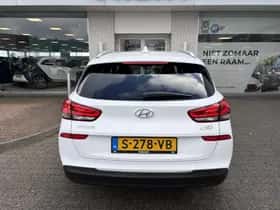 Hyundai i30 (2018) thumbnail 7