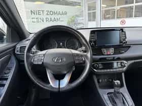 Hyundai i30 (2018) thumbnail 8