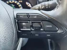 Toyota Yaris Cross (2024) thumbnail 12