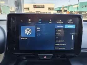 Toyota Yaris Cross (2024) thumbnail 16