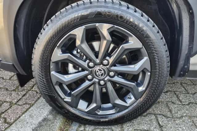 Toyota Yaris Cross (2024) thumbnail 39