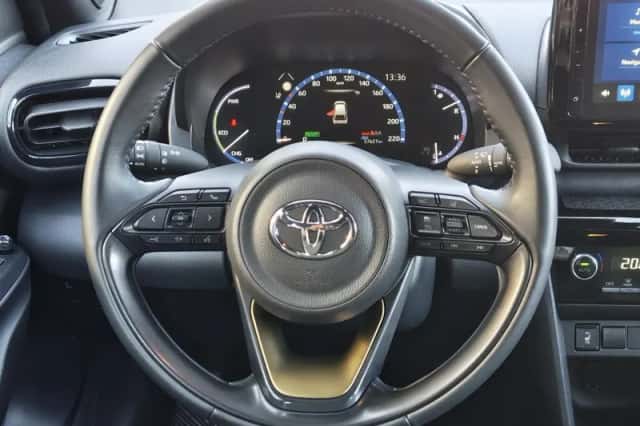 Toyota Yaris Cross (2024) thumbnail 9