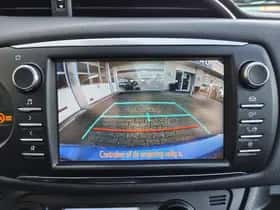 Toyota Yaris (2017) thumbnail 19