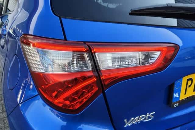 Toyota Yaris (2017) thumbnail 38
