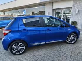 Toyota Yaris (2017) thumbnail 5