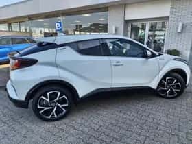 Toyota C-HR (2020) thumbnail 5