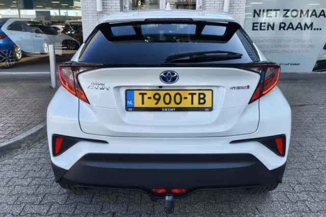 Toyota C-HR (2020) thumbnail 7