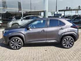 Toyota Yaris Cross (2023) thumbnail 3