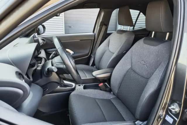 Toyota Yaris Cross (2023) thumbnail 28
