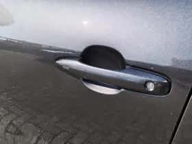 Toyota Yaris Cross (2023) thumbnail 37
