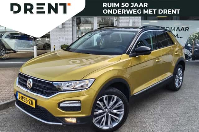 Volkswagen T-Roc (2019) thumbnail 1