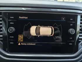 Volkswagen T-Roc (2019) thumbnail 18