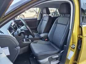 Volkswagen T-Roc (2019) thumbnail 26