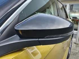 Volkswagen T-Roc (2019) thumbnail 35