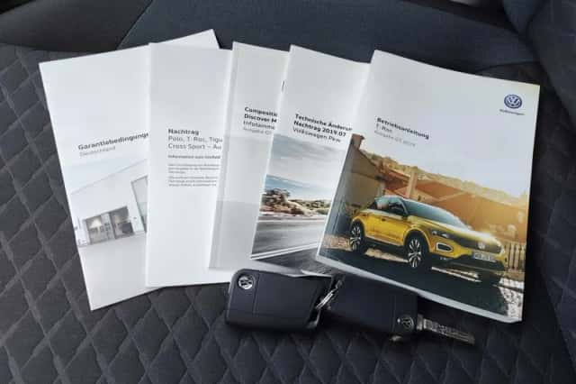 Volkswagen T-Roc (2019) thumbnail 38