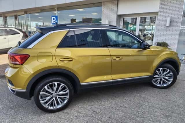 Volkswagen T-Roc (2019) thumbnail 5
