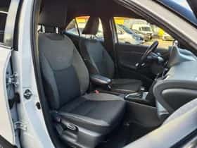 Toyota Yaris Cross (2025) thumbnail 30