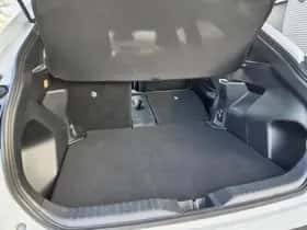Toyota Yaris Cross (2025) thumbnail 34
