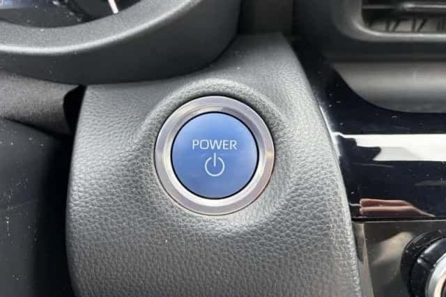Toyota Yaris Cross (2021) thumbnail 16