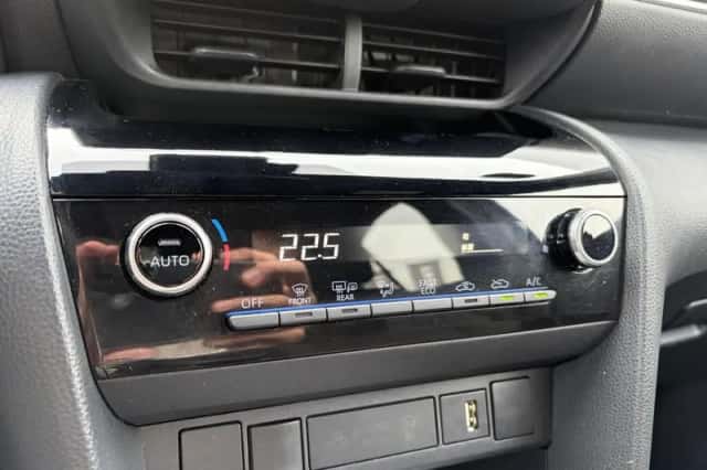 Toyota Yaris Cross (2021) thumbnail 23