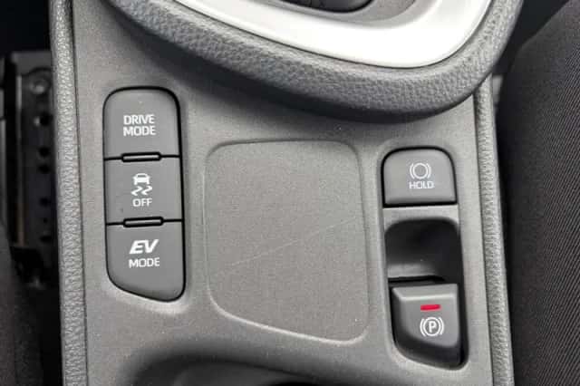 Toyota Yaris Cross (2021) thumbnail 25