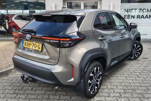 Toyota Yaris Cross (2021) thumbnail 4