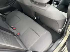 Toyota Yaris Cross (2021) thumbnail 32